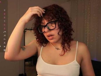 SoftSunday — Bongacams stream photo (Nov 2025)