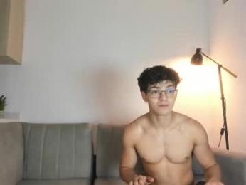 kens_boys — modelo de webcam en línea en chaturbate