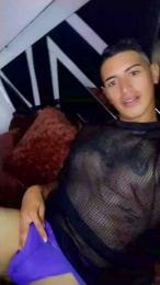 Deivihot25 — Cam4 stream photo (Apr 2025)