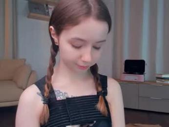 glowhub_ — Chaturbate stream photo (Apr 2026)
