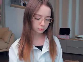 glowhub_ — Chaturbate stream photo (Apr 2026)