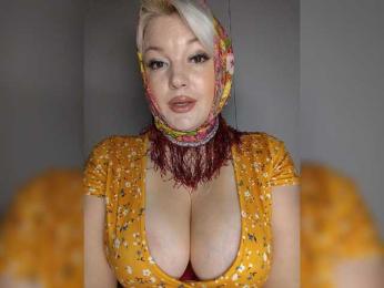 Vgostyahusmazki — modelo de webcam en línea en bongacams