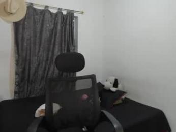 santiceballo — Chaturbate stream photo (Apr 2026)