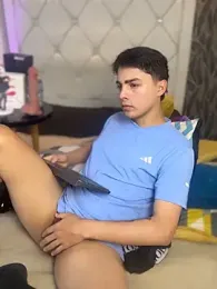 Samu_Hott — Stripchat stream photo (Mar 2026)