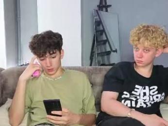 em_chipsi — Chaturbate stream photo (Jul 2026)