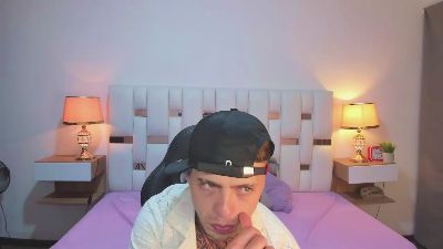 Zeus_damian21 — Cam4 stream photo (Jul 2026)