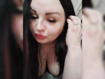 SilverCrystal — Bongacams stream photo (Apr 2026)