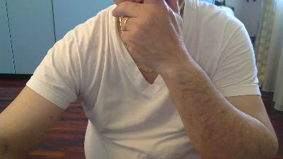 Vibra3 — modelo de webcam en línea en cam4