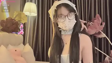 --102KymMiiss-- — Stripchat stream photo (Mar 2026)