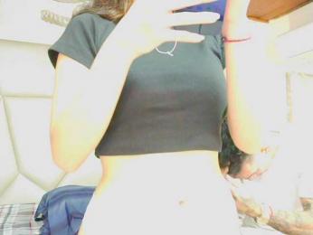 Be-Curiouss — Bongacams stream photo (Mar 2026)