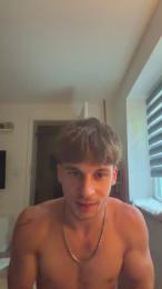 YourLittleBoy18 — Cam4 stream photo (Sep 2026)