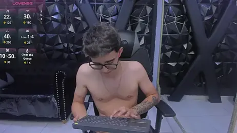 TylerCross_ — Stripchat stream photo (Apr 2026)