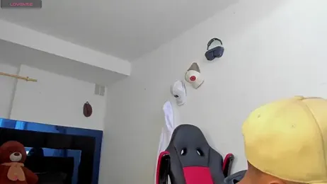 TysonWalkers — Stripchat stream photo (Apr 2026)