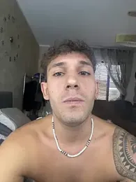 Manu2620xxl — modelo de webcam en línea en stripchat