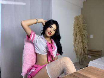 MizunaDiluca — modelo de webcam en línea en livejasmin