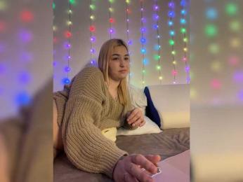 -Zoe-Love- — modelo de webcam en línea en bongacams