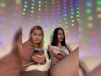 -Zoe-Love- — modelo de webcam en línea en bongacams