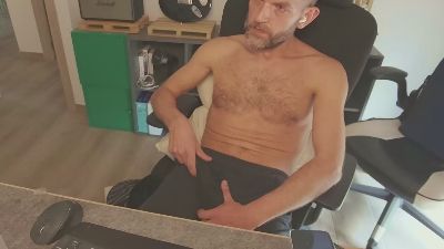 Fiesterooo30 — Cam4 stream photo (Oct 2025)