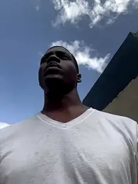 labishyoung25 — Stripchat stream photo (Aug 2025)