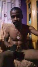 boyyoung4 — Cam4 stream photo (Mar 2026)