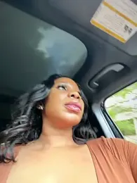 Belle___ — Stripchat stream photo (May 2026)