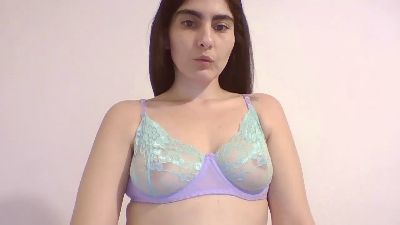 mari873 — modelo de webcam en línea en cam4