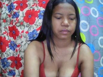 lesly11 — Bongacams stream photo (Jul 2025)