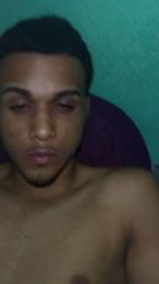 novin008 — modelo de webcam en línea en cam4