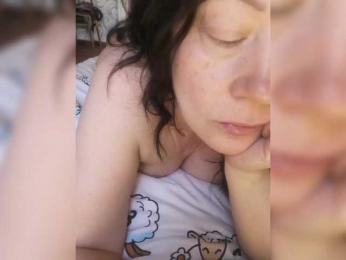 Klassnaya-1 — Bongacams stream photo (Apr 2026)