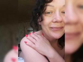 Klassnaya-1 — Bongacams stream photo (Apr 2026)
