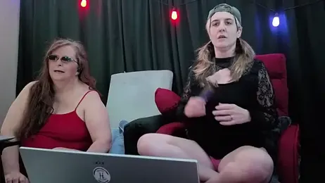 Sexy_Mama-69 — Stripchat stream photo (Oct 2025)