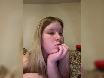 Amelia2004 — Bongacams stream photo (Apr 2026)