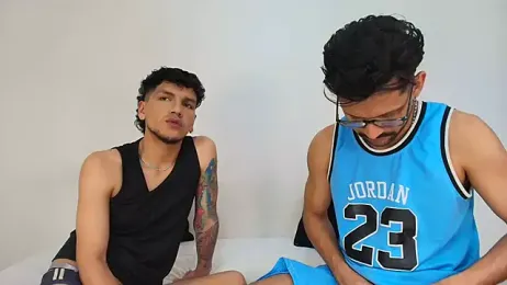 Benjamin_show — modelo de webcam en línea en stripchat