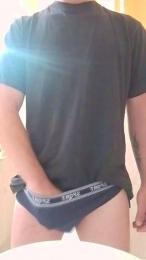 DivineDrop — modelo de webcam en línea en cam4