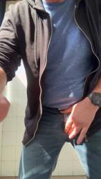 niko_xinef — Cam4 stream photo (Apr 2026)