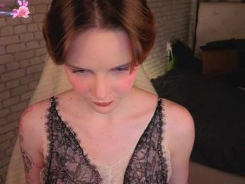 KiraMountrays — Bongacams stream photo (Oct 2025)