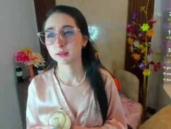 ayla_min — Chaturbate stream photo (Aug 2026)