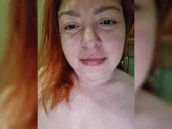 Dinochka38 — Bongacams stream photo (Apr 2026)