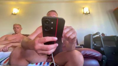 Bireel8225 — modelo de webcam en línea en cam4