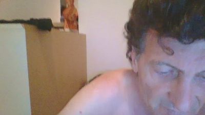 giuseppepapa4 — Cam4 stream photo (May 2026)