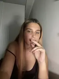 mihaela189 — Stripchat stream photo (Aug 2026)