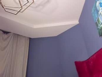 honey_pinkgreen — modelo de webcam en línea en chaturbate