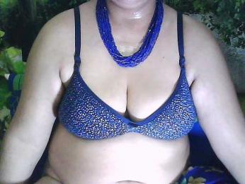 sexycharu — modelo de webcam en línea en bongacams