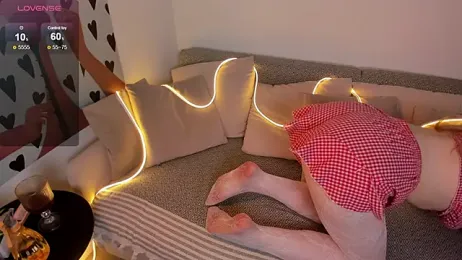 Bella_Brow — Stripchat stream photo (Apr 2026)