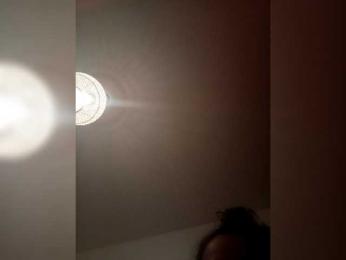 Parejajoven — modelo de webcam en línea en bongacams
