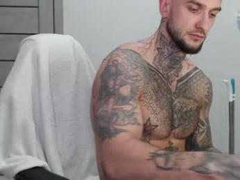 maxi_foxxx — Chaturbate stream photo (Apr 2026)