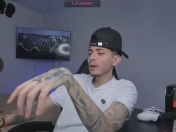 estivenvel — Chaturbate stream photo (Jun 2026)