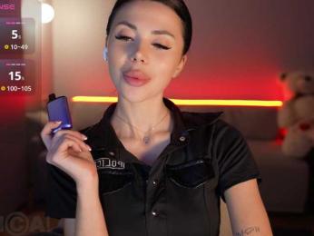 KatrinaMoreno — modelo de webcam en línea en bongacams