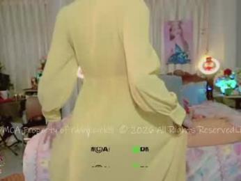 ribbinbovkoy — modelo de webcam en línea en chaturbate