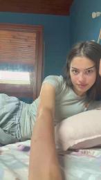 Myamore1 — modelo de webcam en línea en cam4